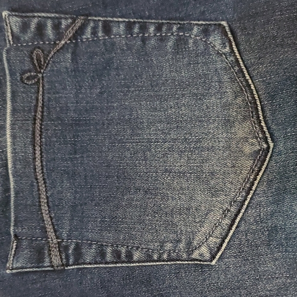 Nanette Jeans with stones - Picture 8 of 9